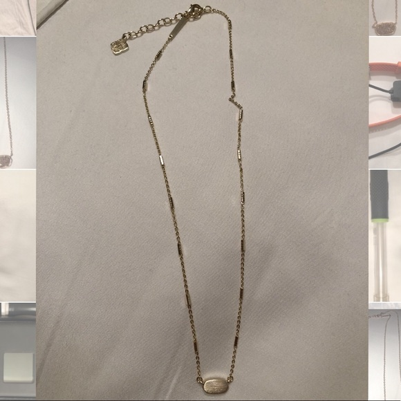 Kendra Scott Jewelry - Kendra Scott Fern Pendant Necklace in gold